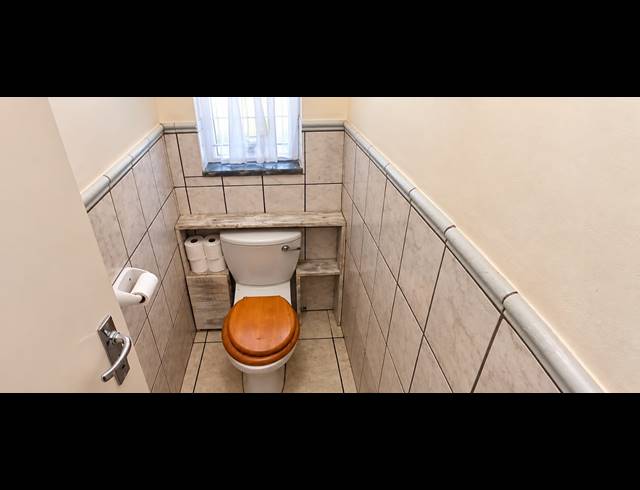 3 BEDROOM HOUSE FOR SALE IN ROTHDENE